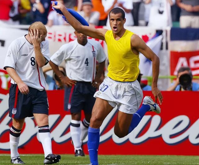 与阿莫林体 与阿莫林体