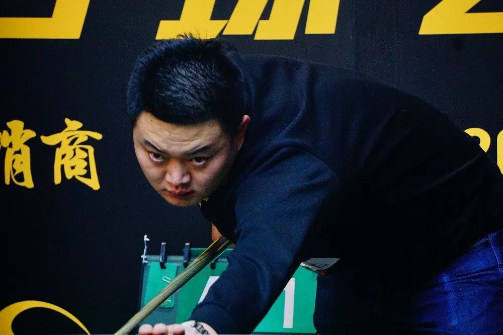 足联规定的 足联规定的